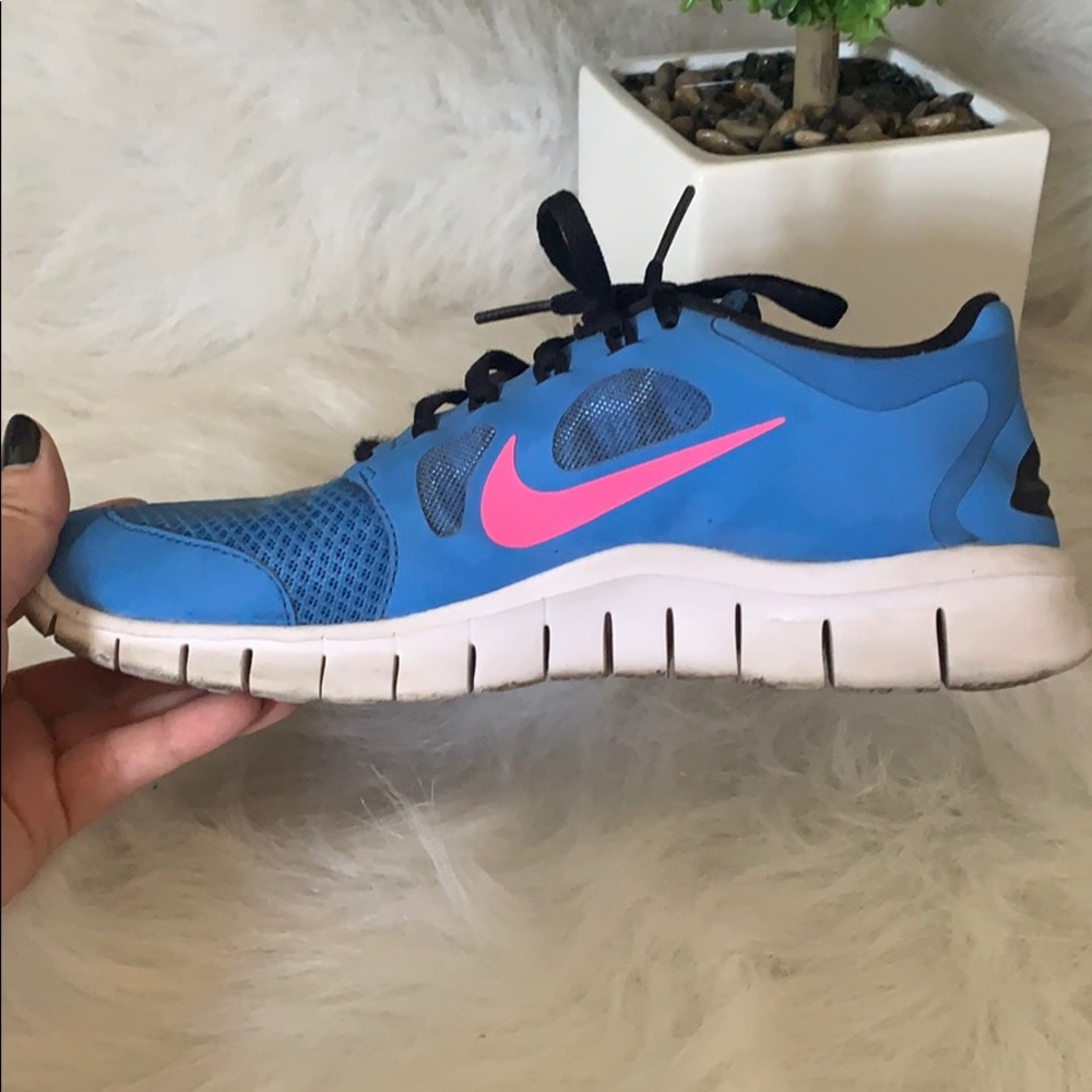 NIKE FREE 5.0 - Picture 2 of 2